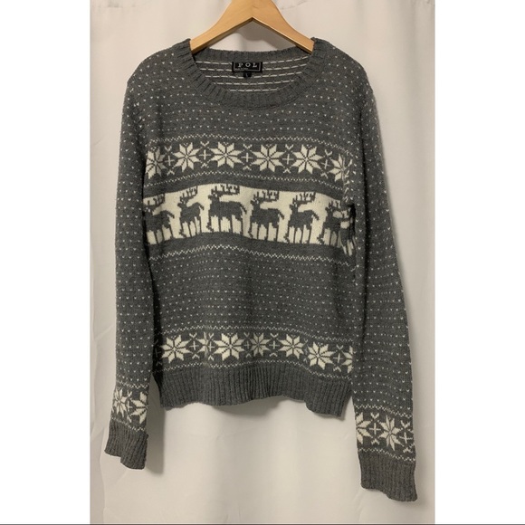 POL Sweaters - Gray Knit Christmas Sweater Size Large